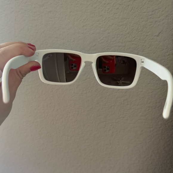 BRAND NEW- Custom Holbrook Oakleys - Picture 4 of 6